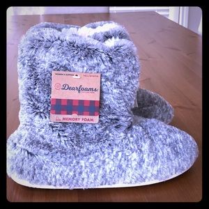 Dear Foams memory foam slippers